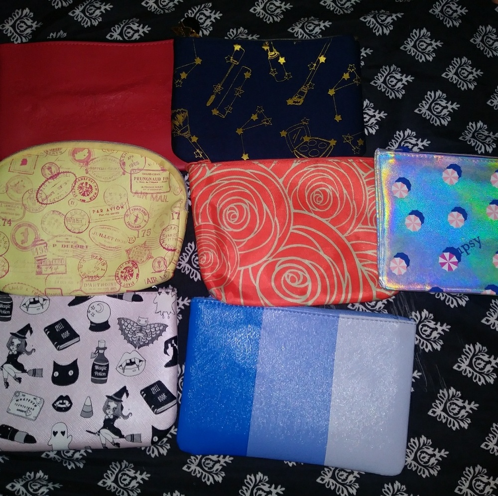 Ipsy make up bags